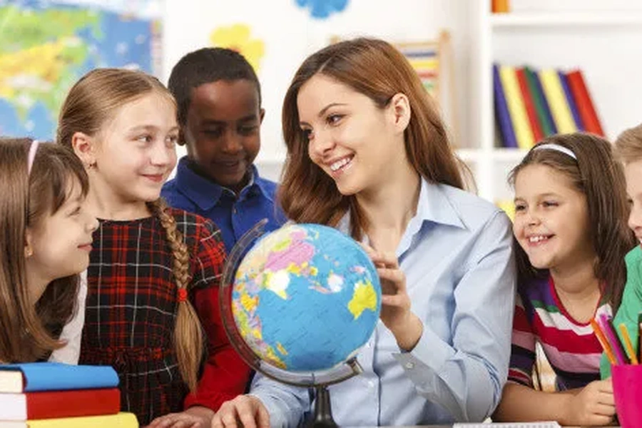 What Are The Requirements To Be A Preschool Teacher
