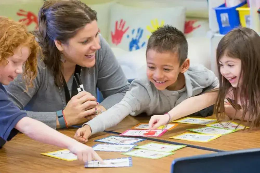What is the Salary of Pre Primary Teacher?